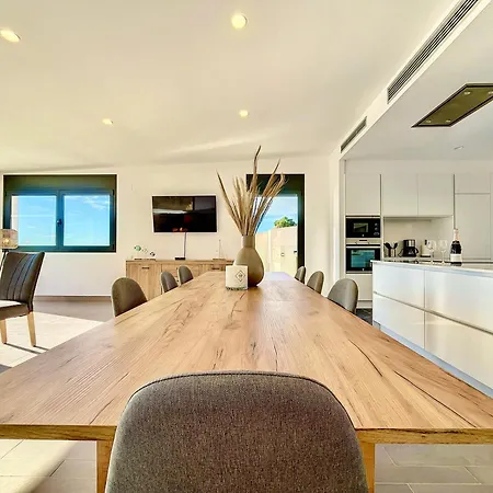 With View & Private Pool Villa L'Estartit